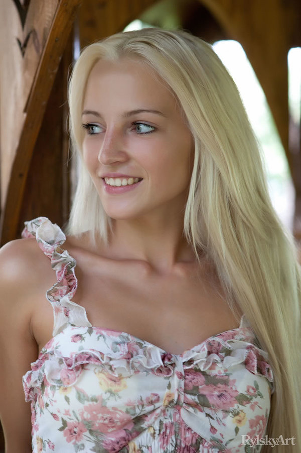 Таня, 24